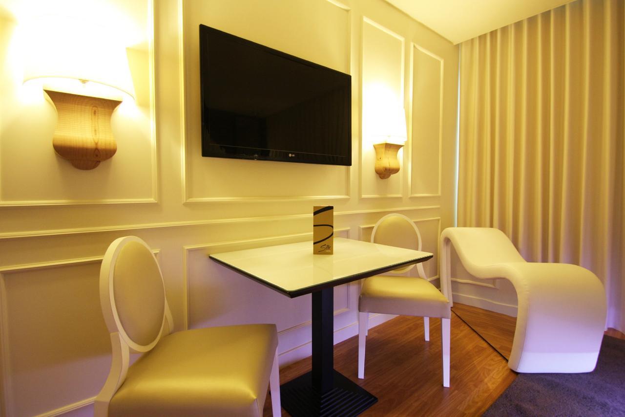 Silk Motel Pedroso Kamer foto